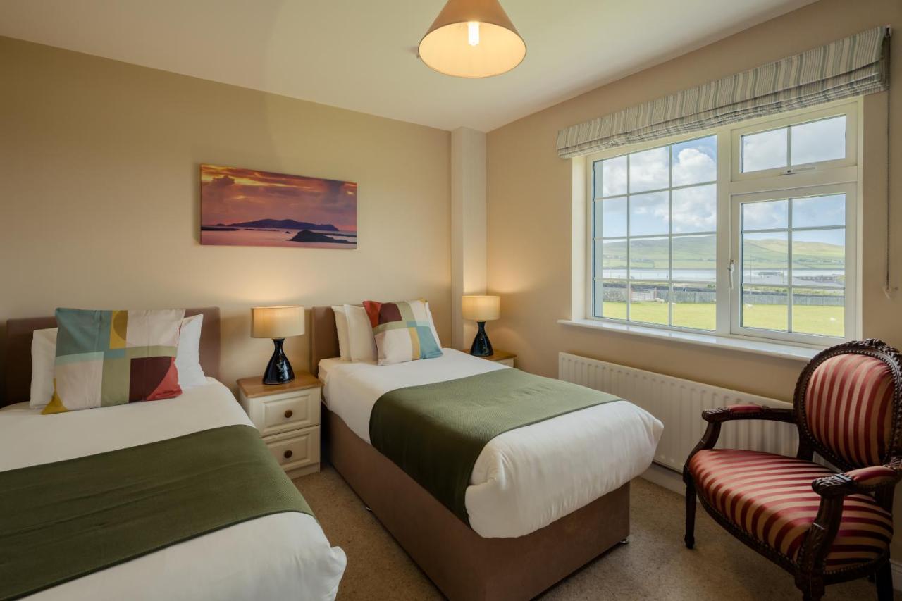 Bed and Breakfast Seaview Heights Дингл Экстерьер фото